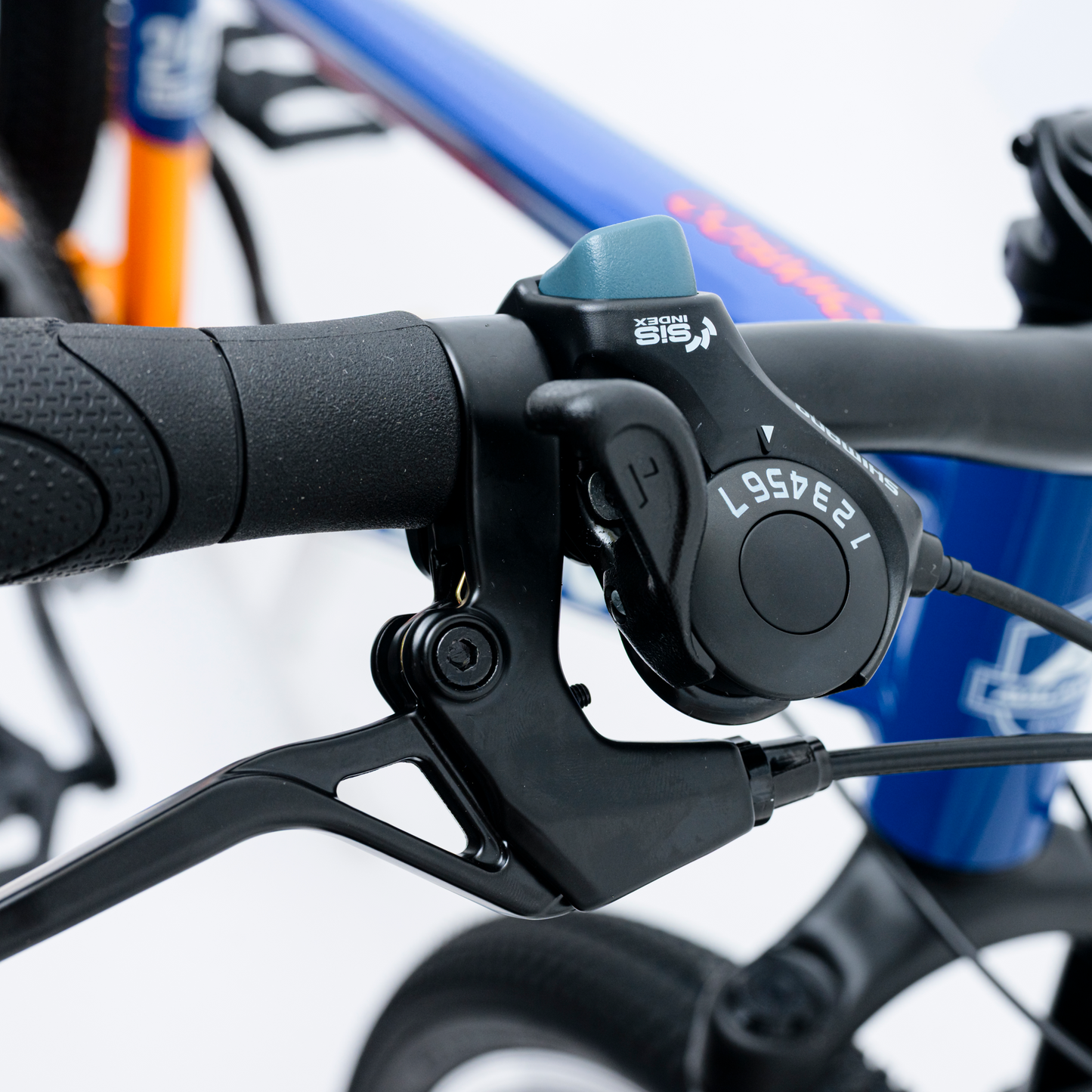 Avalanche Cosmic 24" Boys