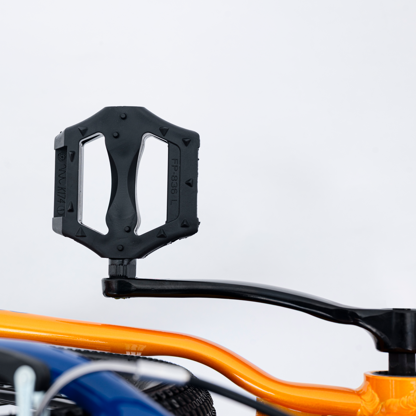 Avalanche Cosmic 24" Boys