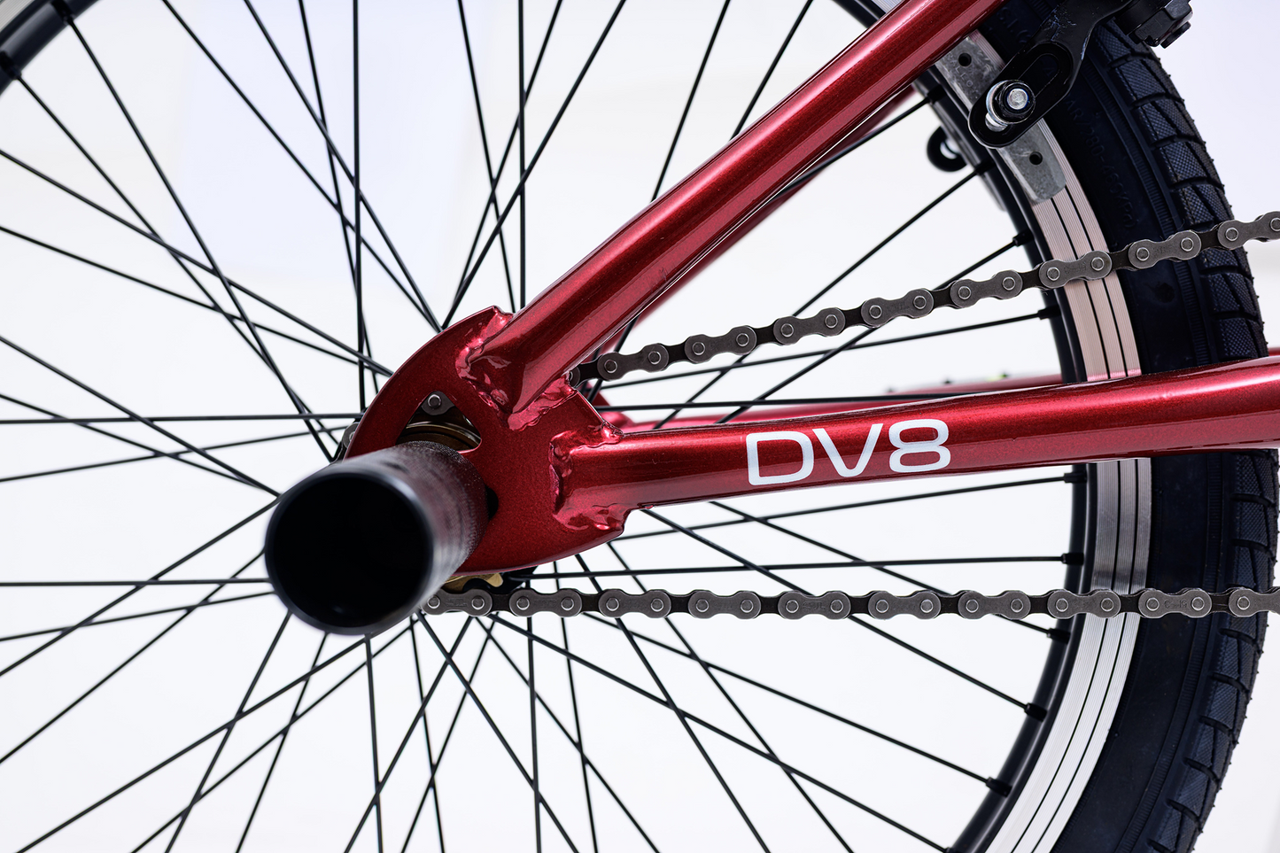 Avalanche Dv8 20" Freestyle Bike