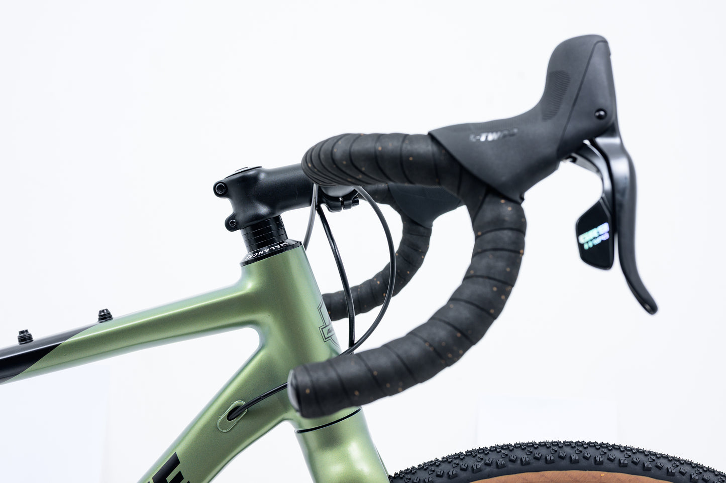 Avalanche DUST Gravel Bike