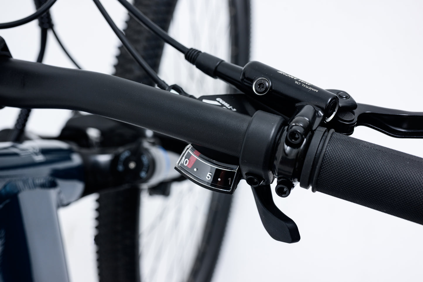 Avalanche Electric Bike MTe