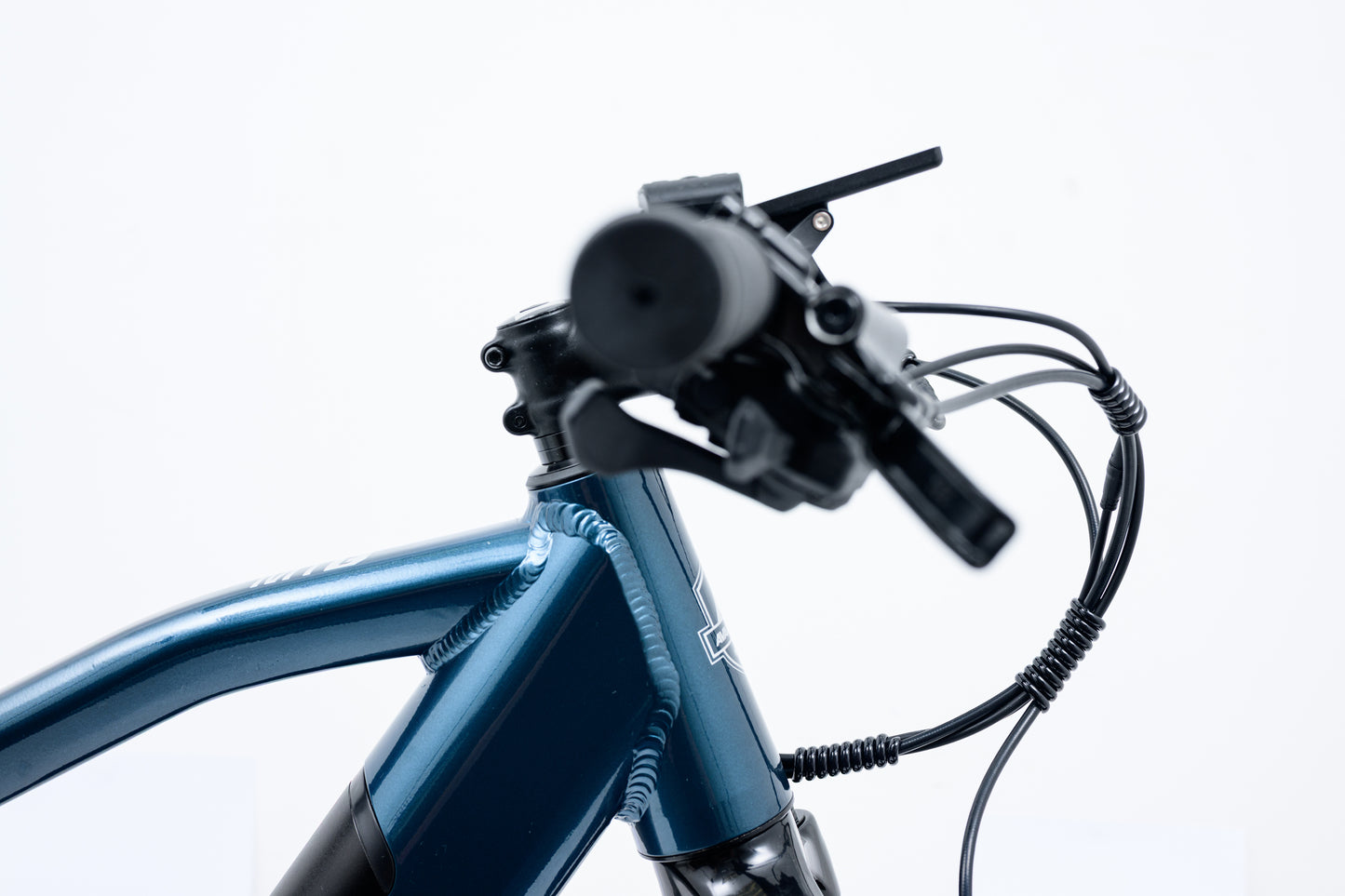 Avalanche Electric Bike MTe