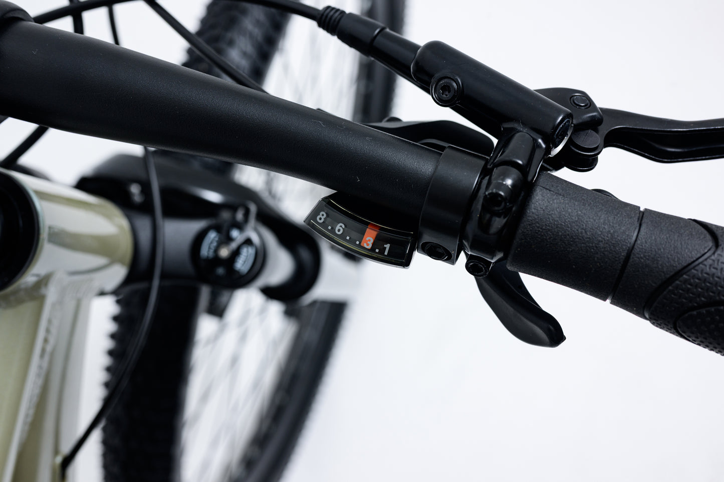 Avalanche Ignite 24"